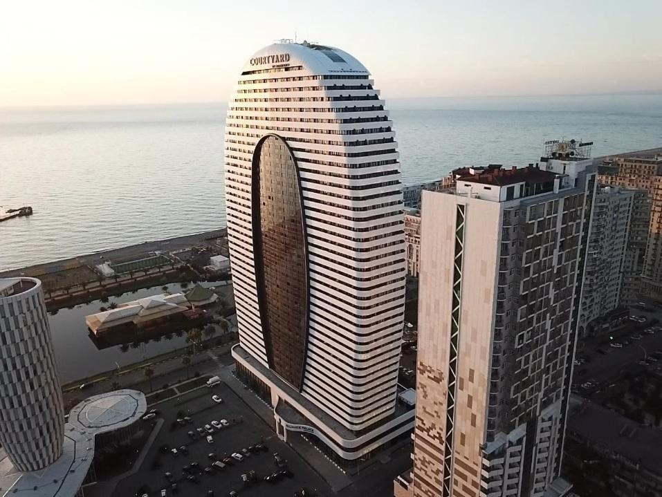 Alliance Palace Sea View Apartment Μπατούμι Εξωτερικό φωτογραφία