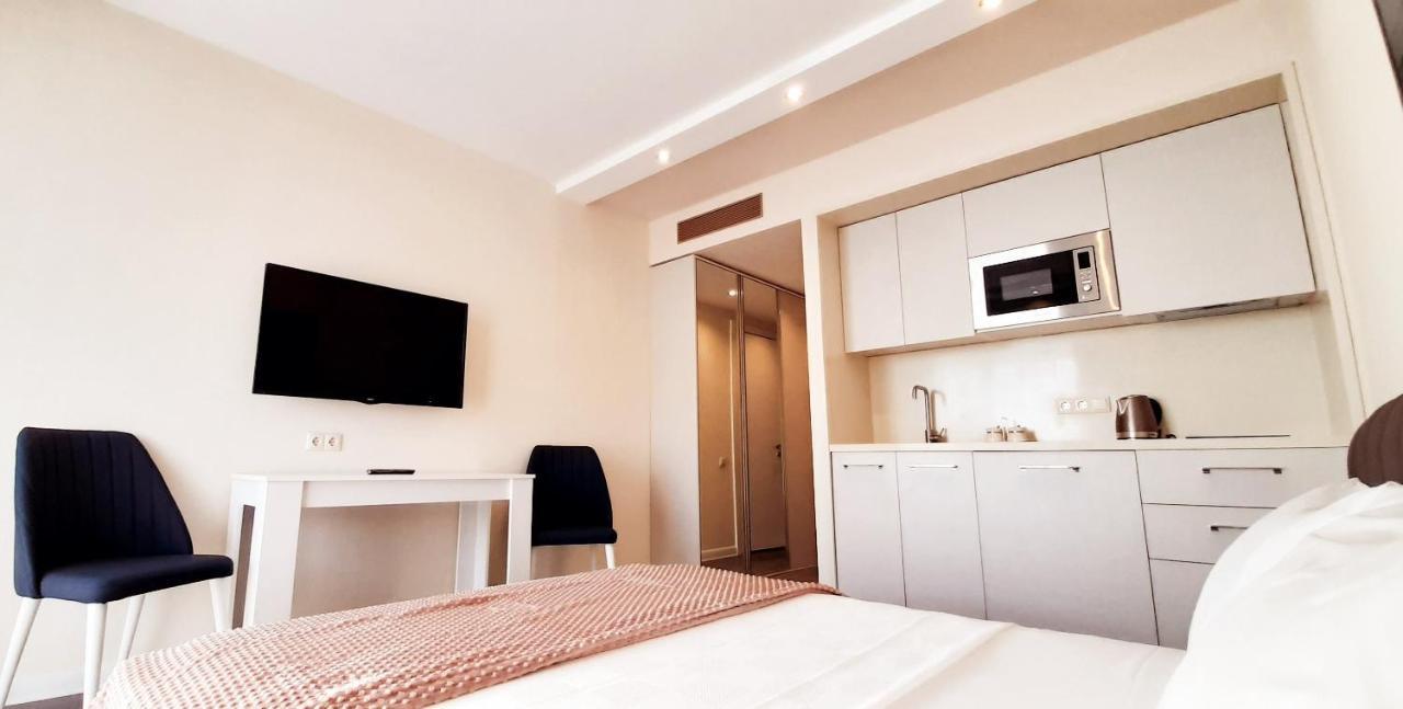 Alliance Palace Sea View Apartment Μπατούμι Εξωτερικό φωτογραφία