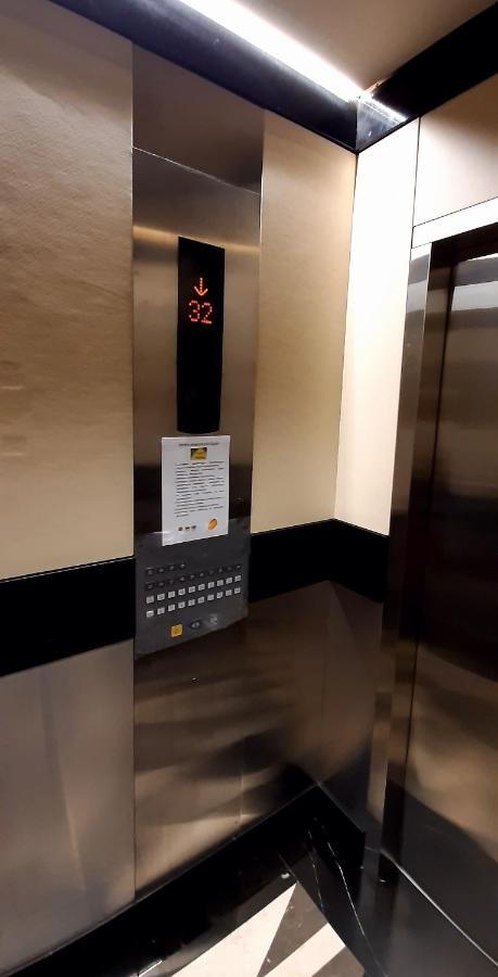 Alliance Palace Sea View Apartment Μπατούμι Εξωτερικό φωτογραφία