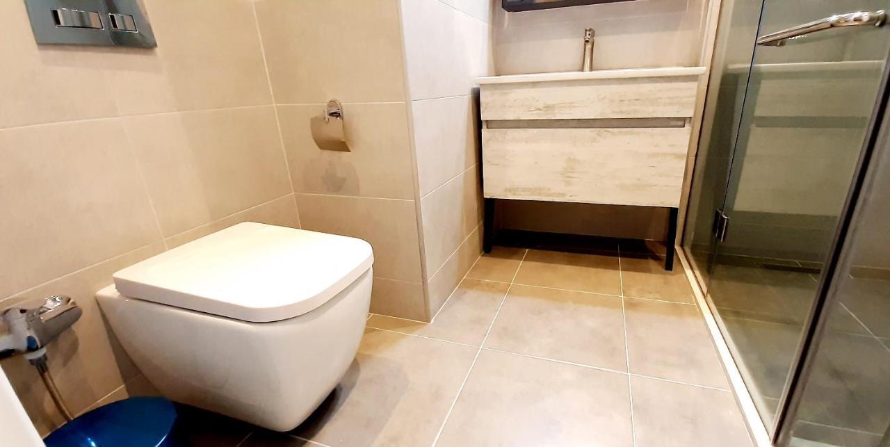 Alliance Palace Sea View Apartment Μπατούμι Εξωτερικό φωτογραφία