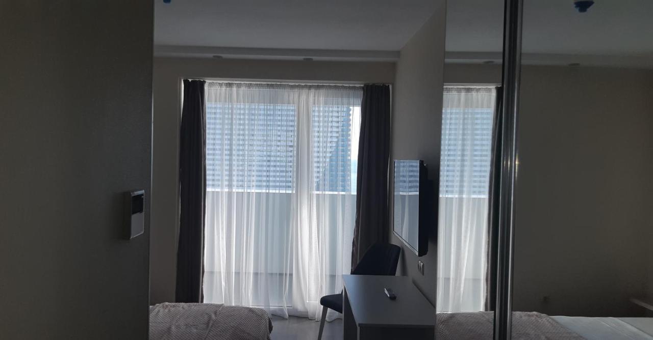 Alliance Palace Sea View Apartment Μπατούμι Εξωτερικό φωτογραφία