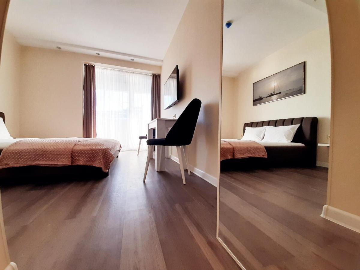 Alliance Palace Sea View Apartment Μπατούμι Εξωτερικό φωτογραφία