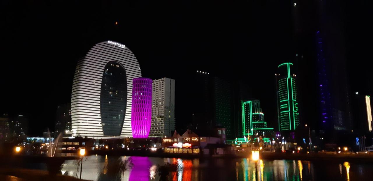 Alliance Palace Sea View Apartment Μπατούμι Εξωτερικό φωτογραφία
